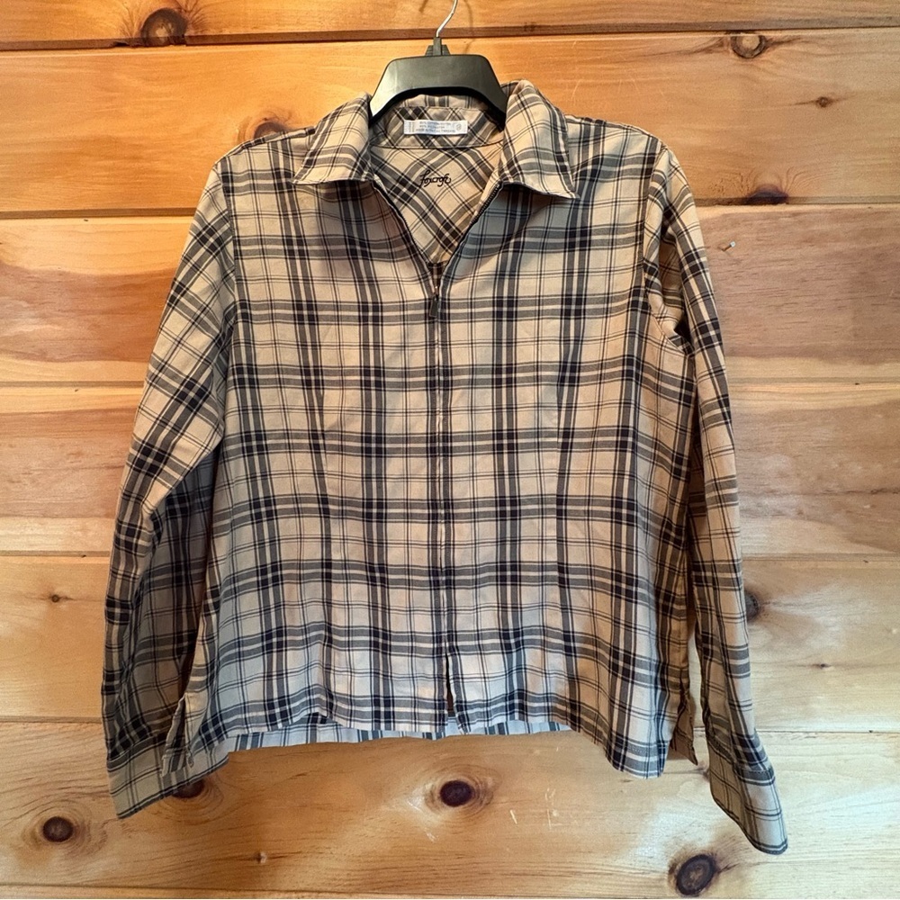 Foxcroft Plaid Zip-Up Shirt - Size 10 cotton blend. - Picture 2 of 10